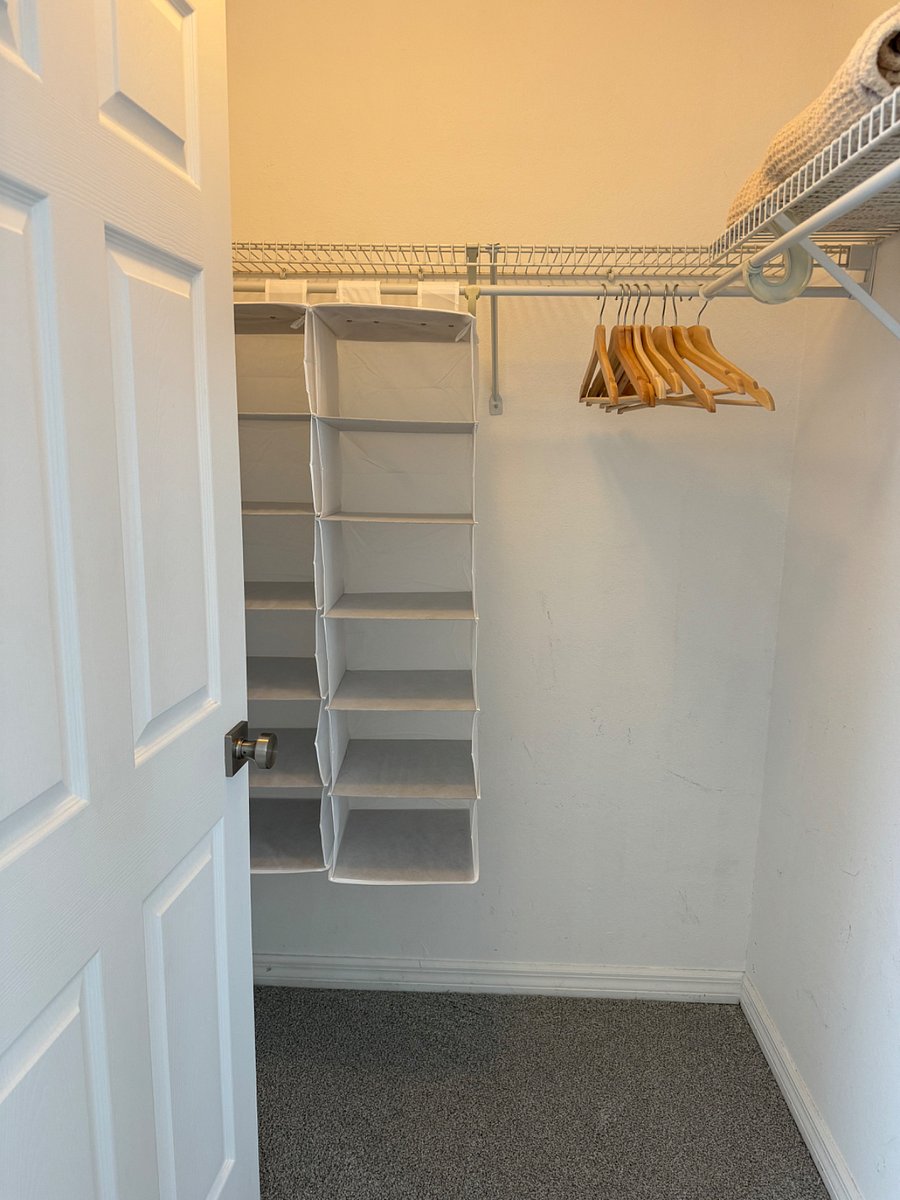 Queen suite walk in closet