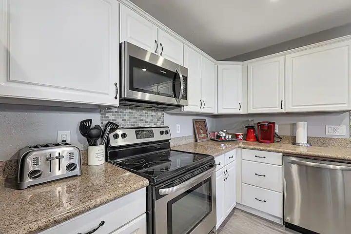 Furnished Finder property 730789_1 photo 8