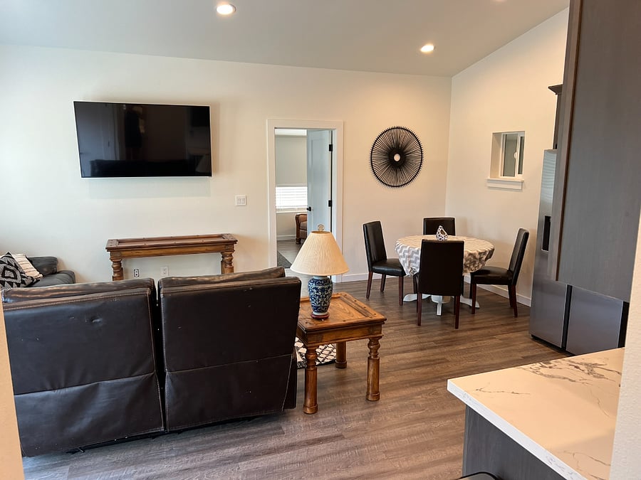 Furnished Finder property 730833_1 photo 4