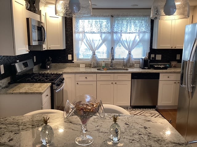 Furnished Finder property 730899_1 photo 3