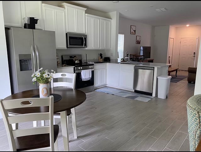 Furnished Finder property 730919_1 photo 10