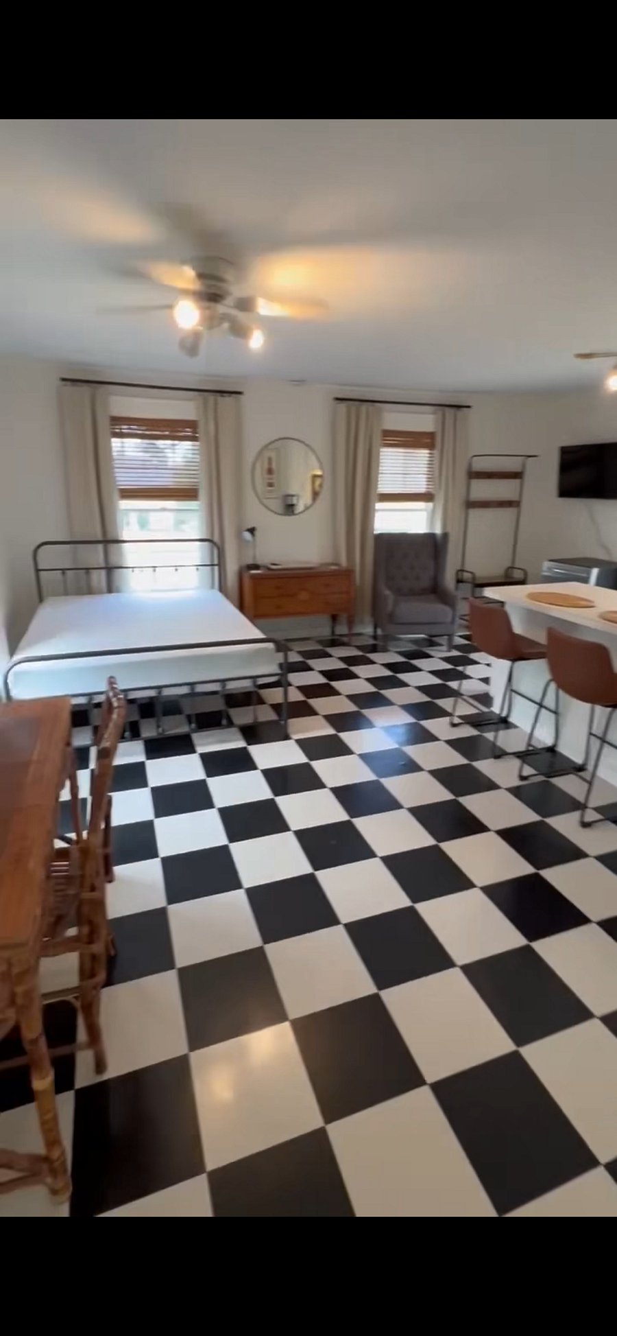 Furnished Finder property 730923_1 photo 1
