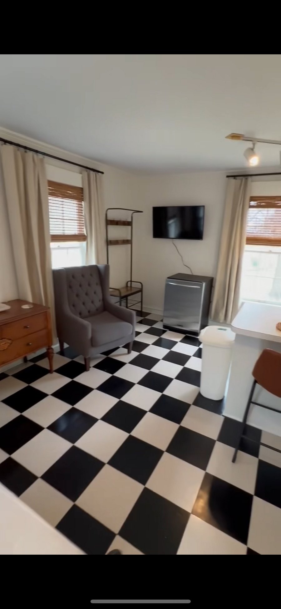 Furnished Finder property 730923_1 photo 5