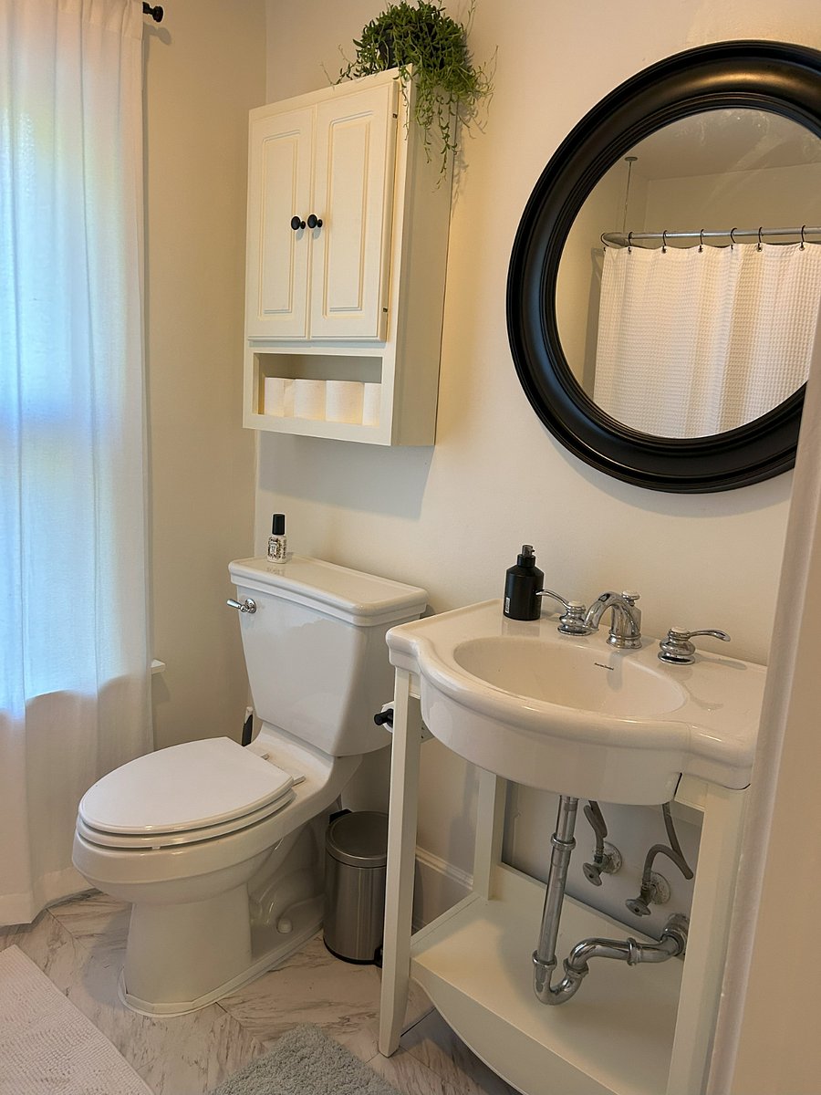 Powder room upstairs