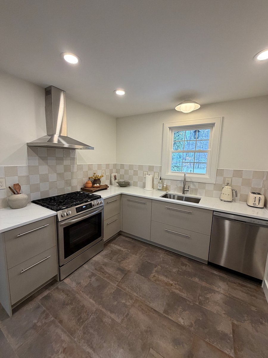 Furnished Finder property 730952_1 photo 3
