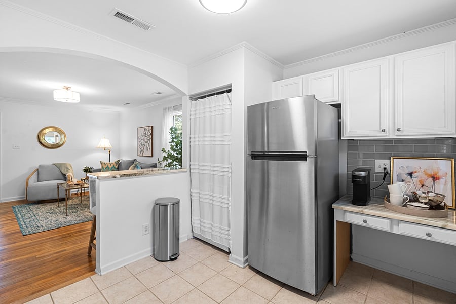 Furnished Finder property 731008_1 photo 9