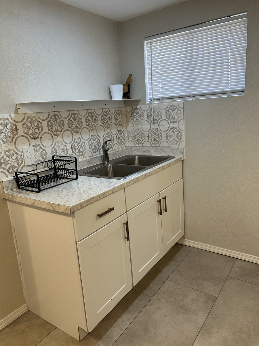 Furnished Finder property 731065_2 photo 6