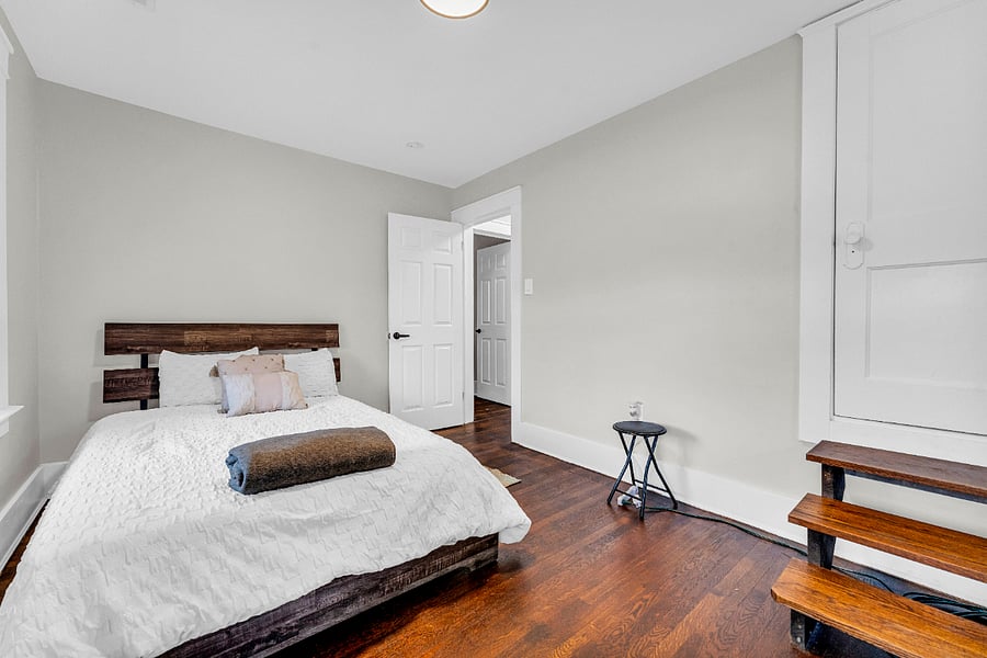 Furnished Finder property 731106_1 photo 13