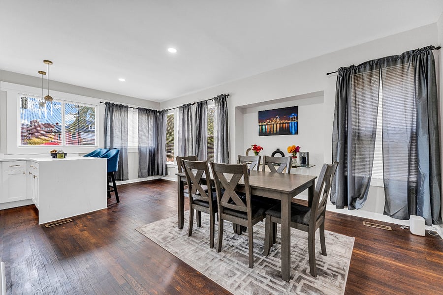Furnished Finder property 731106_1 photo 11
