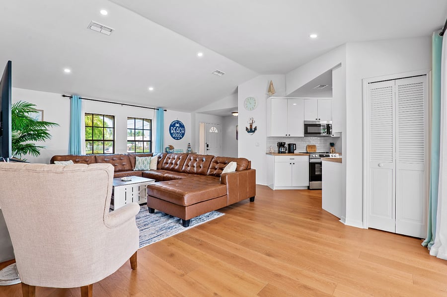 Furnished Finder property 731264_1 photo 13