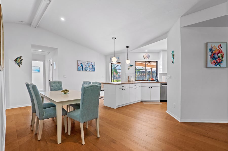 Furnished Finder property 731264_1 photo 14