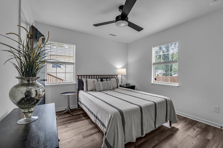 Back bedroom