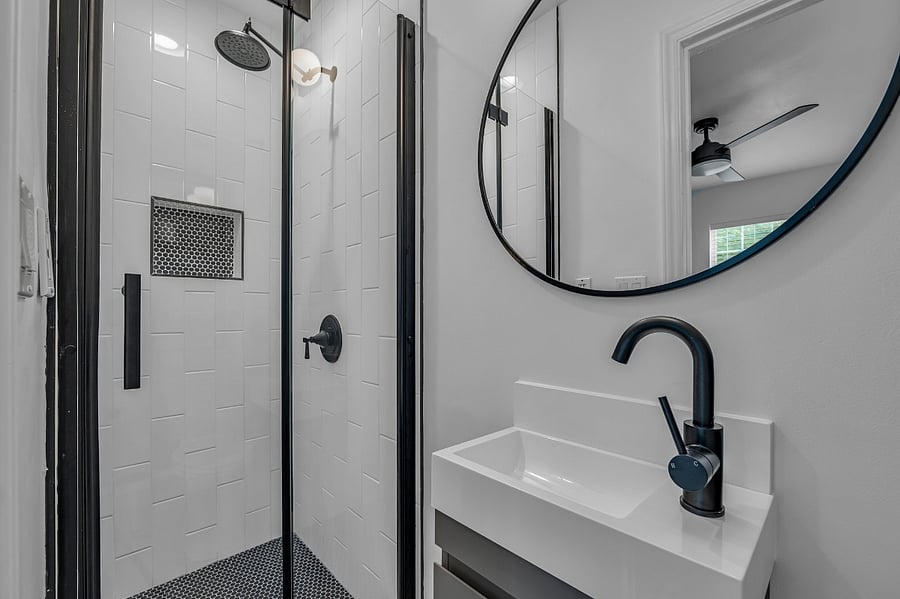 Bathroom 2 