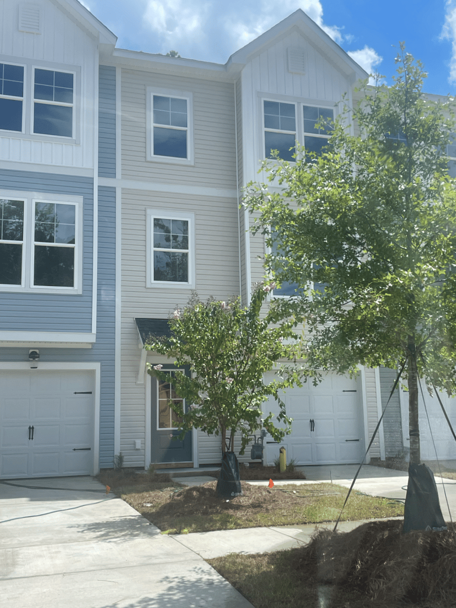 Quiet, centrally located family neighborhood