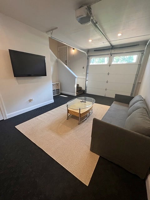 Converted garage/bonus room space for tenant.
Not attached to other garage spaces.