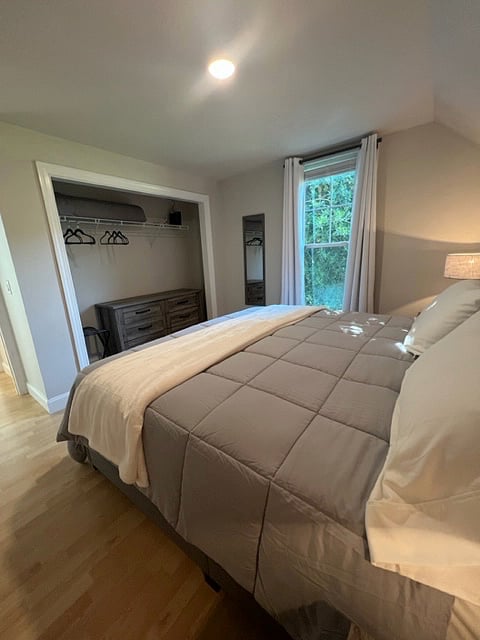 King bedroom upper level