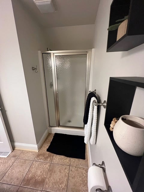 Bathroom upper level
