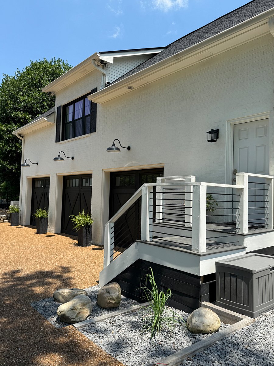Entrance to Carriage House