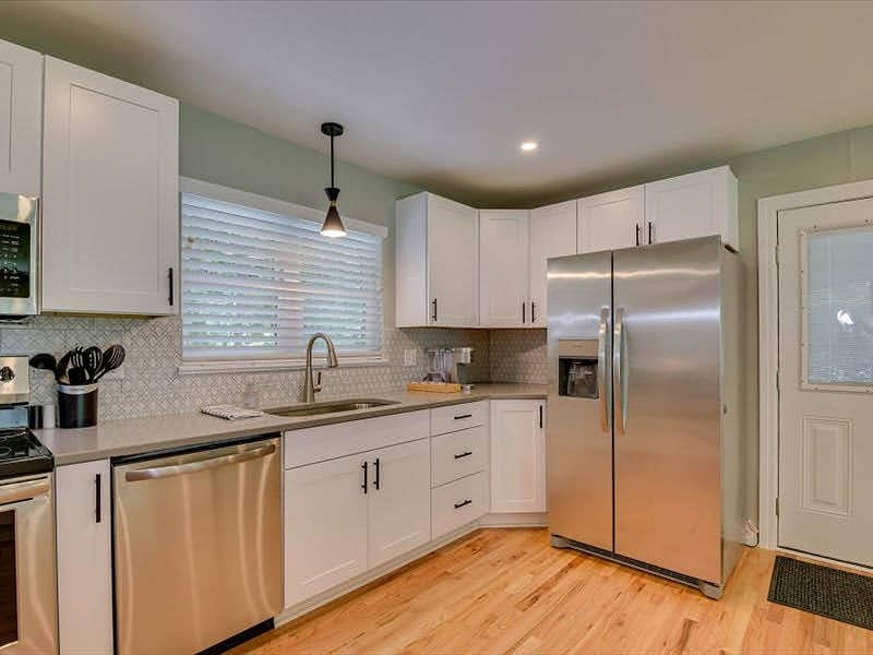 Furnished Finder property 731405_1 photo 5