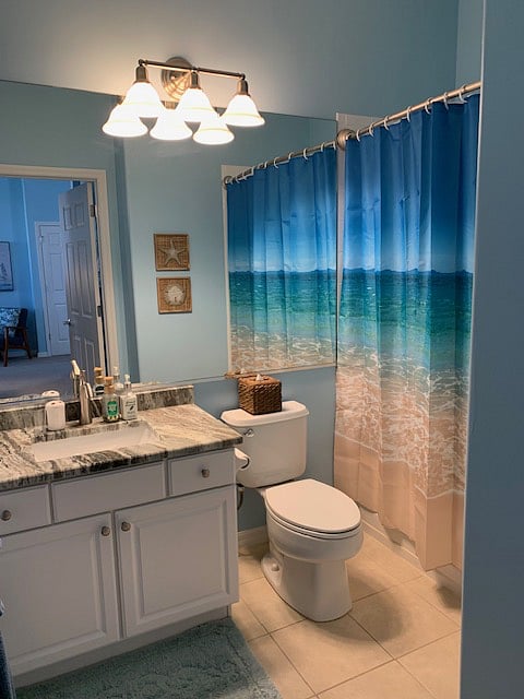 Guest bathroom 