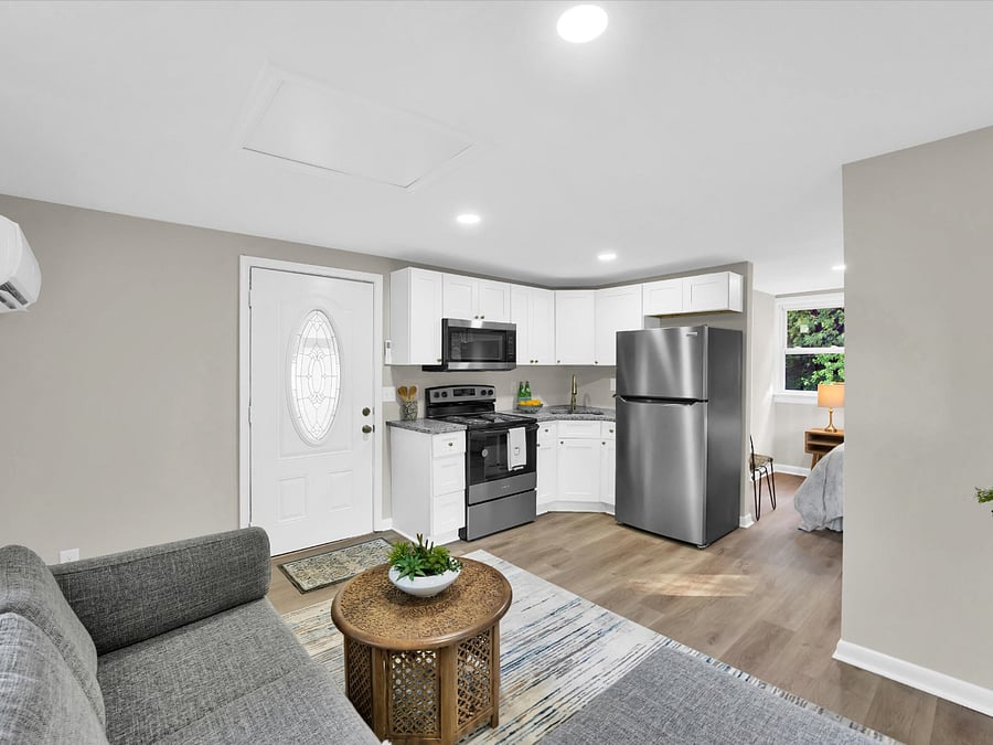 Furnished Finder property 731498_1 photo 1