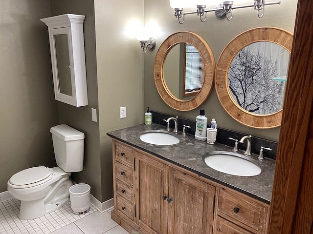 2nd Floor Bath