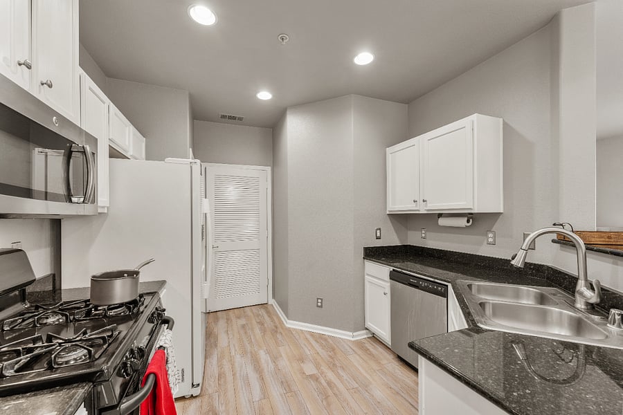 Furnished Finder property 731517_1 photo 16