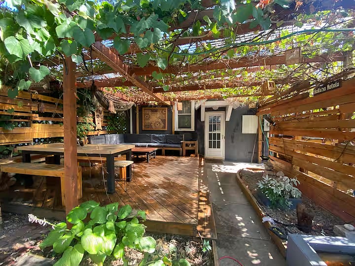 Furnished Finder property 731521_2 photo 31