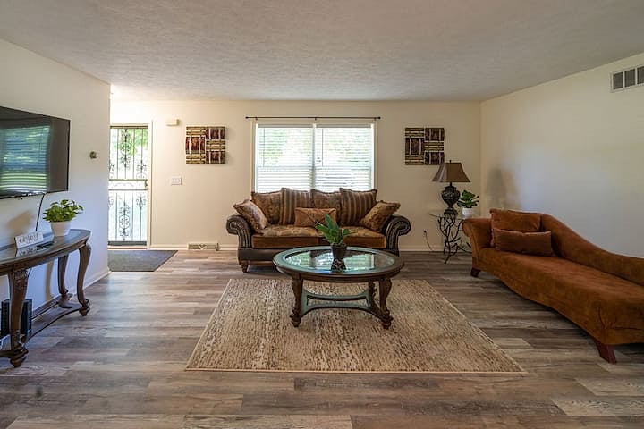 Furnished Finder property 731533_1 photo 3