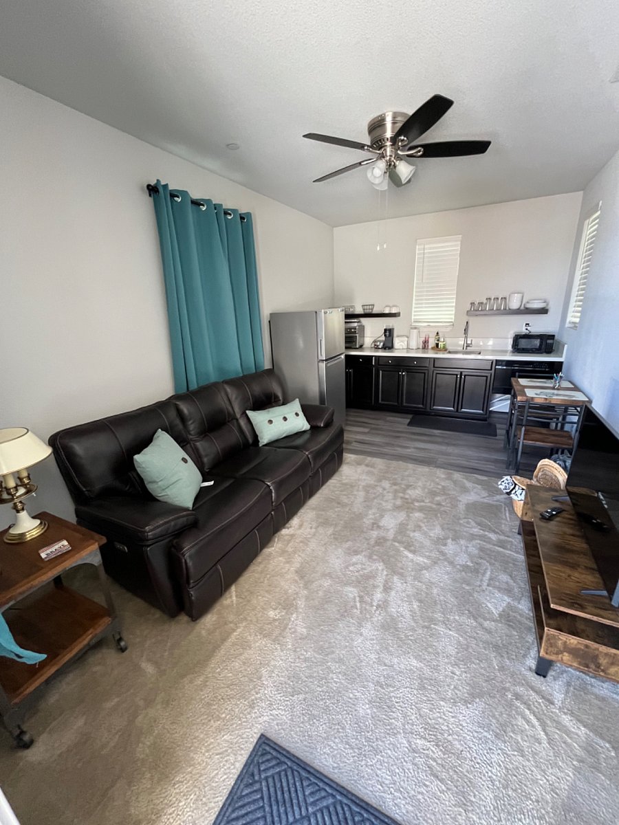 Furnished Finder property 731590_1 photo 3