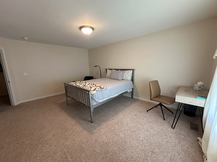 Furnished Finder property 731603_1 photo 3