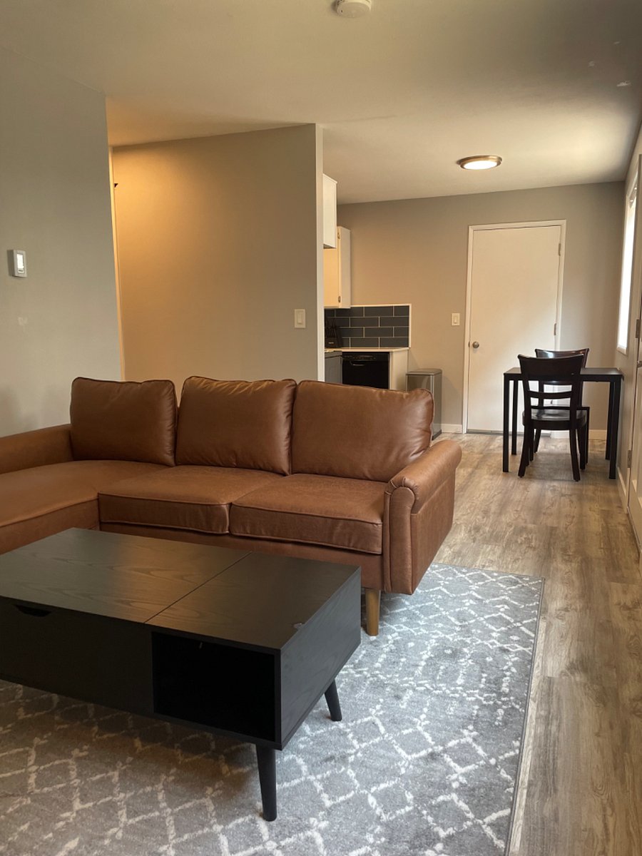 Furnished Finder property 731610_1 photo 5