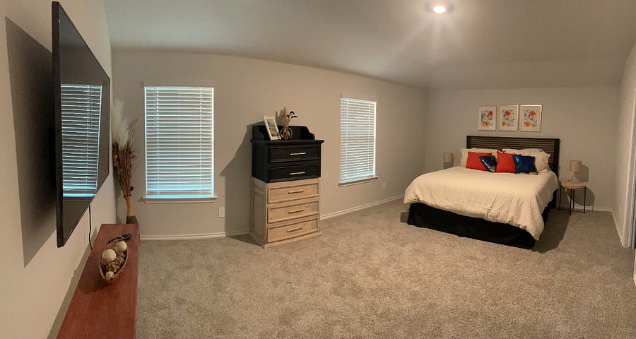 Master BedroomMaster
