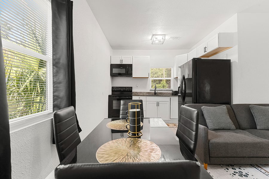 Furnished Finder property 731758_1 photo 3