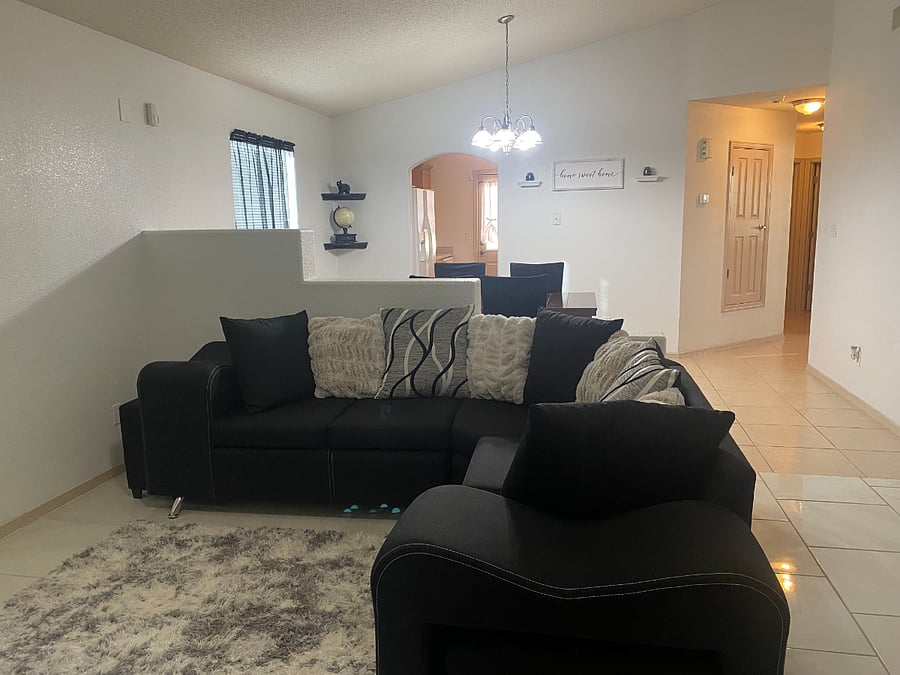 Furnished Finder property 731924_1 photo 2