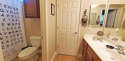 Split bathroom- Private Shower and commode! 