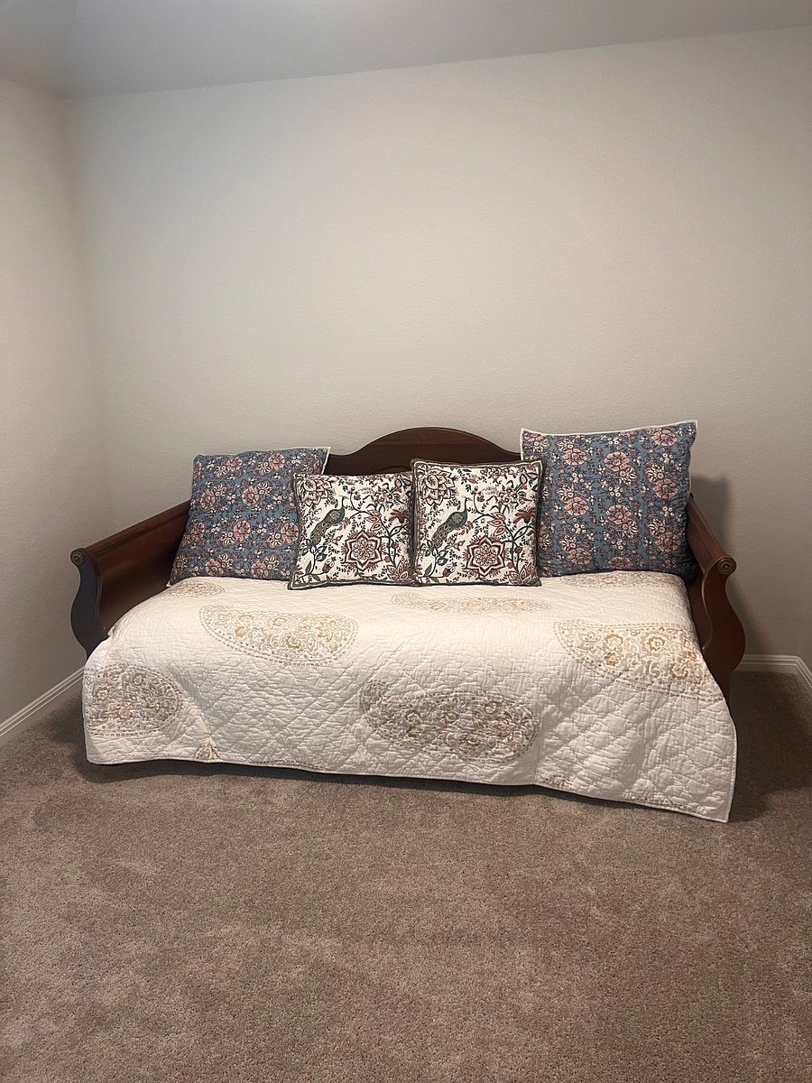 Furnished Finder property 731950_1 photo 8