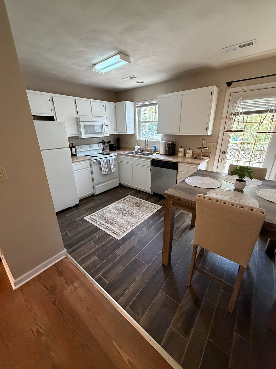 Furnished Finder property 731980_3 photo 6