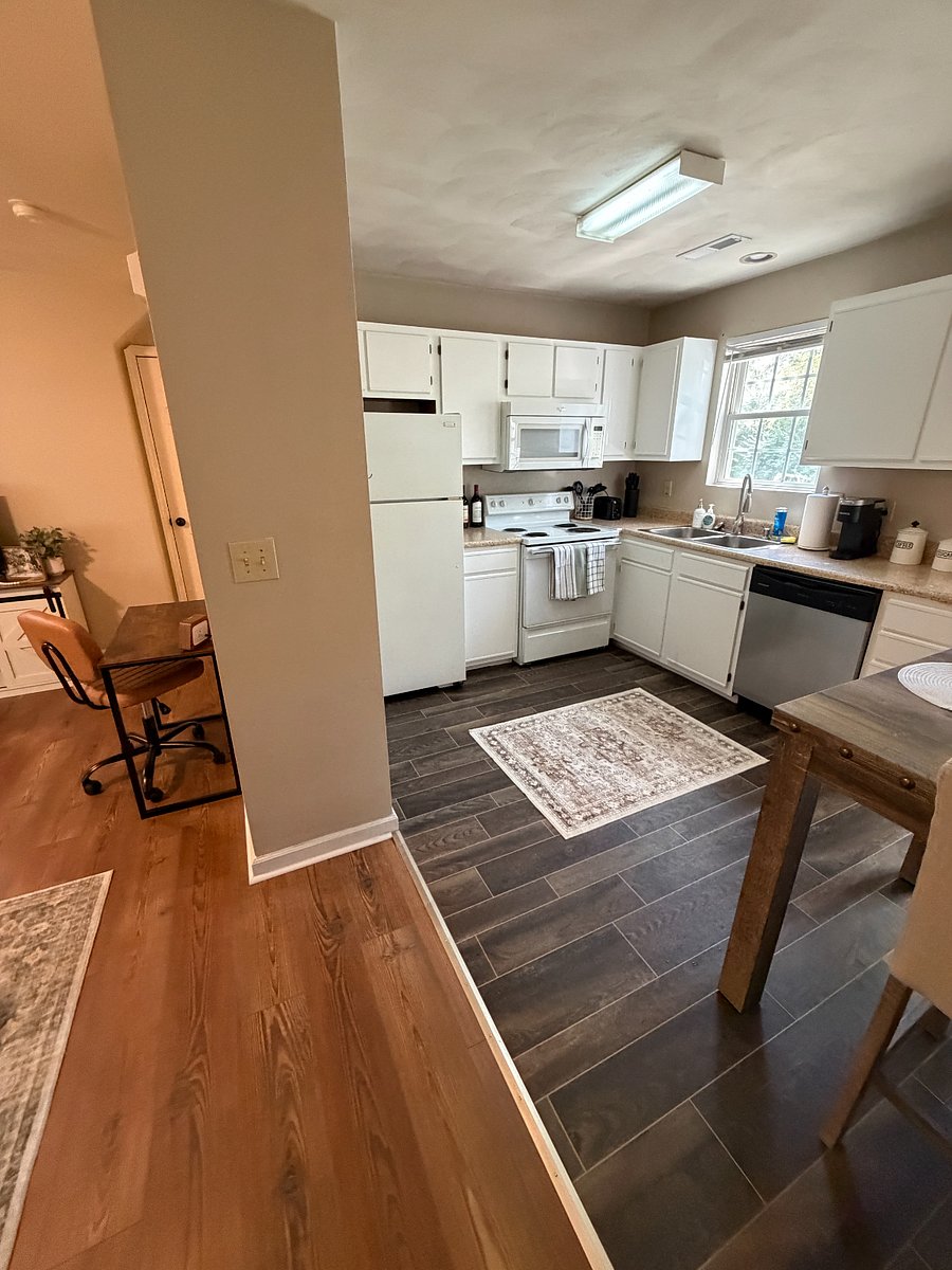 Furnished Finder property 731980_3 photo 8