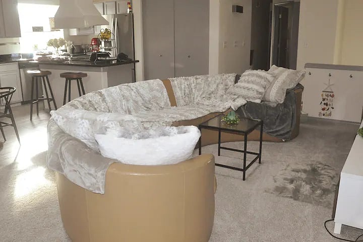 Furnished Finder property 732001_2 photo 2