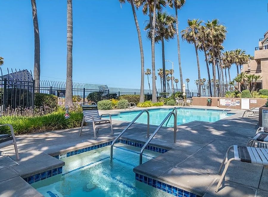 Furnished Finder property 732056_1 photo 21