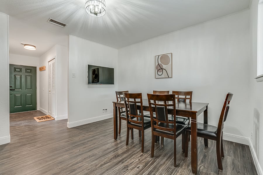 Furnished Finder property 732088_1 photo 3