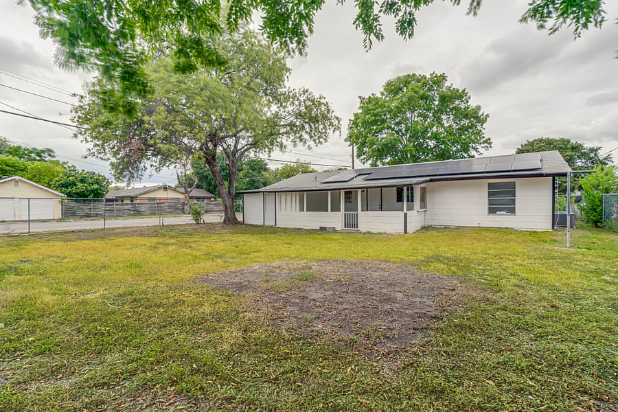 Furnished Finder property 732088_1 photo 18