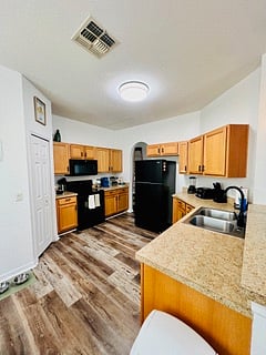 Furnished Finder property 732127_1 photo 9