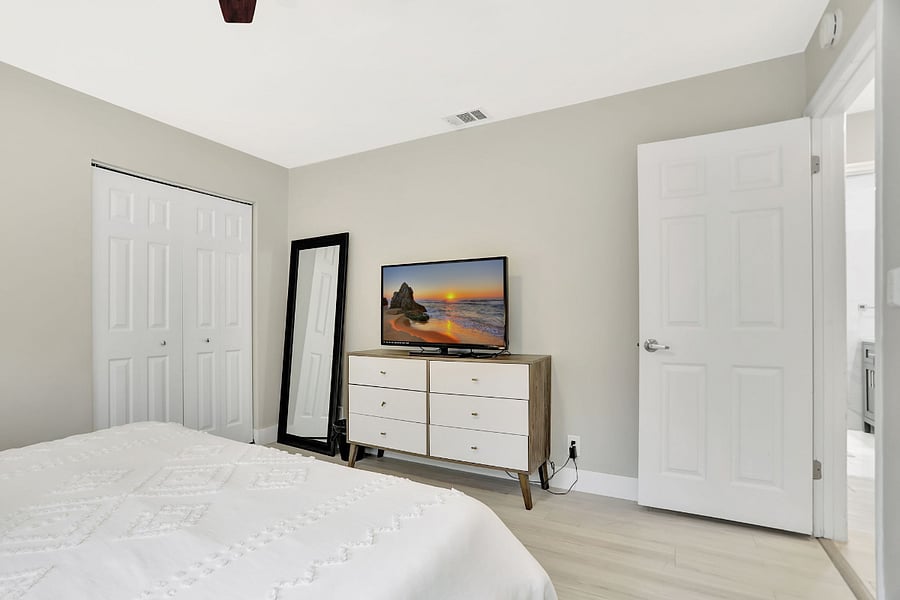 Furnished Finder property 732143_1 photo 32