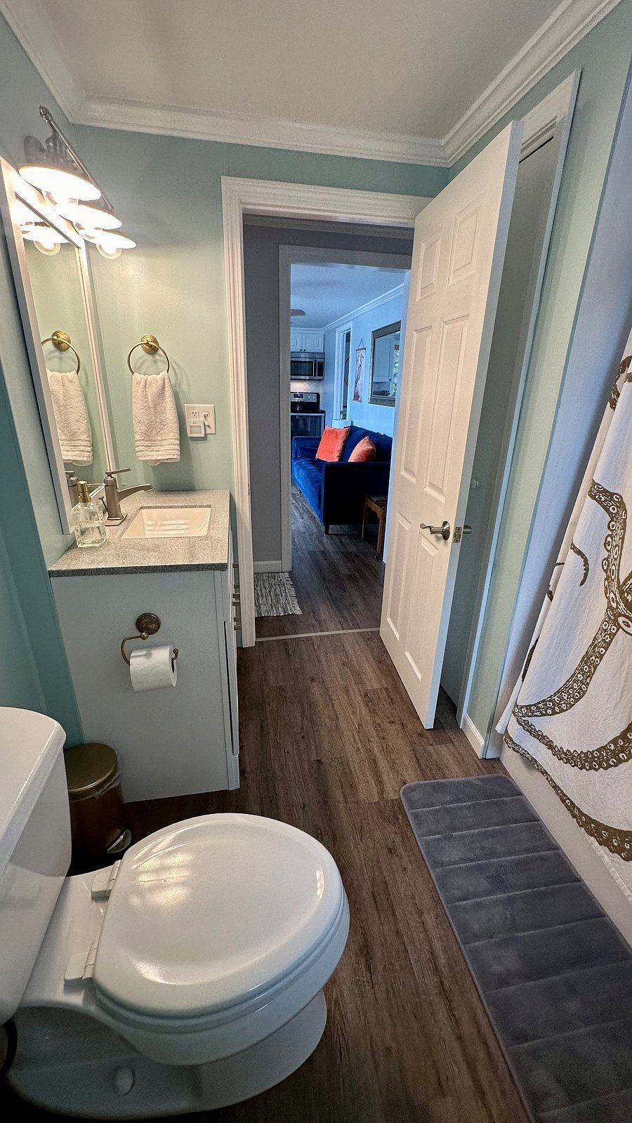 Furnished Finder property 732229_1 photo 17