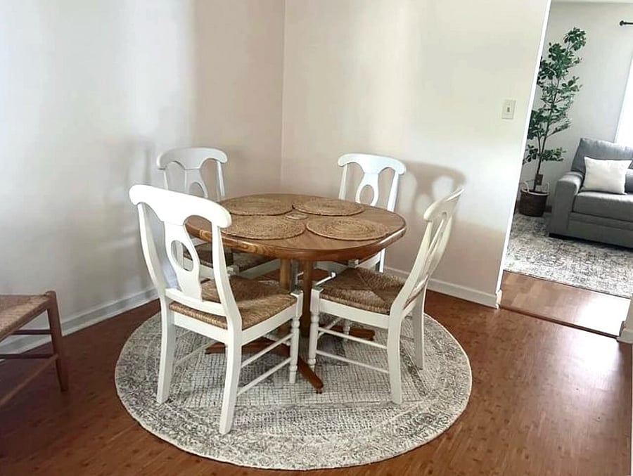 Kitchen Table. 