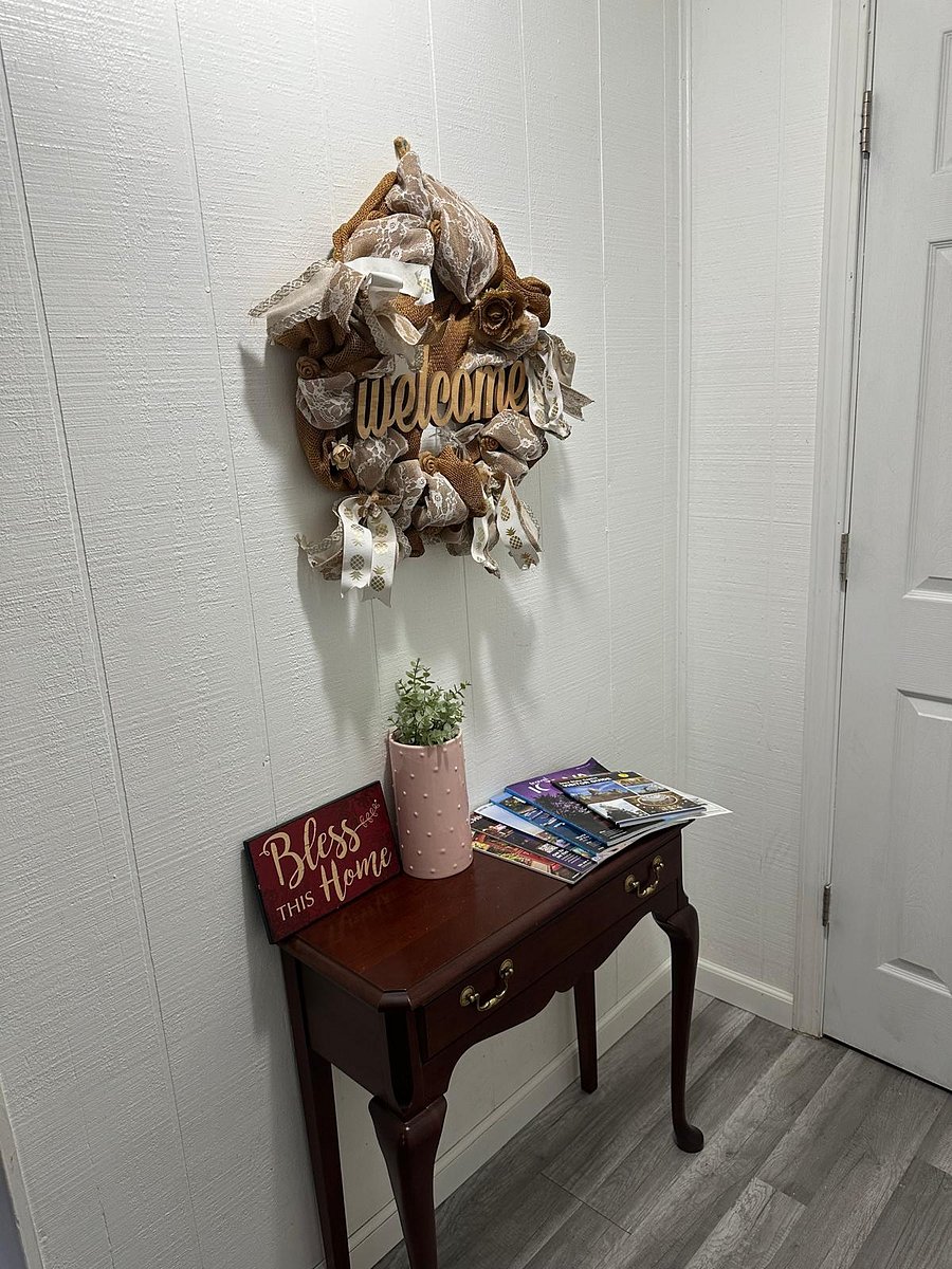 Furnished Finder property 732316_1 photo 12