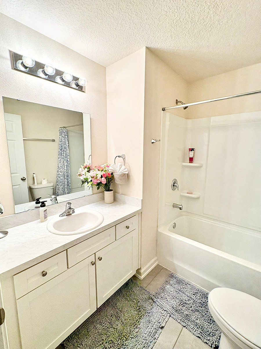 Bedroom 2 Bath