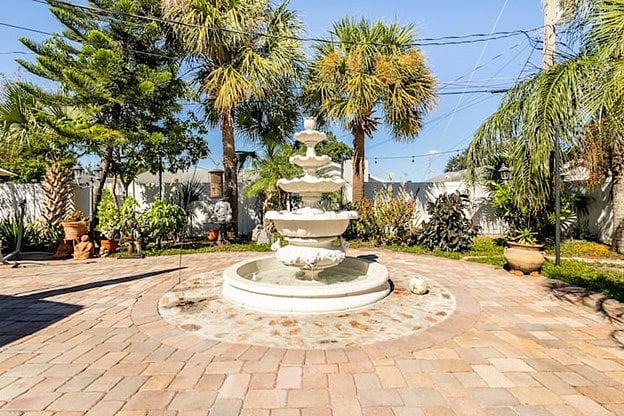 Relaxing Fountain.